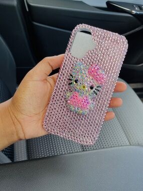 Hello Kitty Pink Rhinestone Bling Phone Case iPhone 16